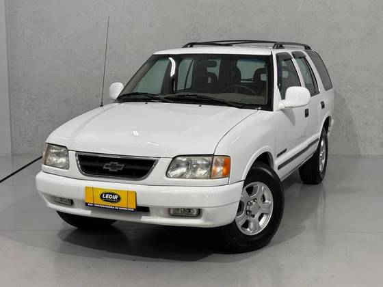 CHEVROLET BLAZER 2.2 EFI DLX 4X2 8V GASOLINA 4P MANUAL CHEVROLET BLAZER 2.2 EFI DLX 4X2 8V GASOLINA 4P MANUAL